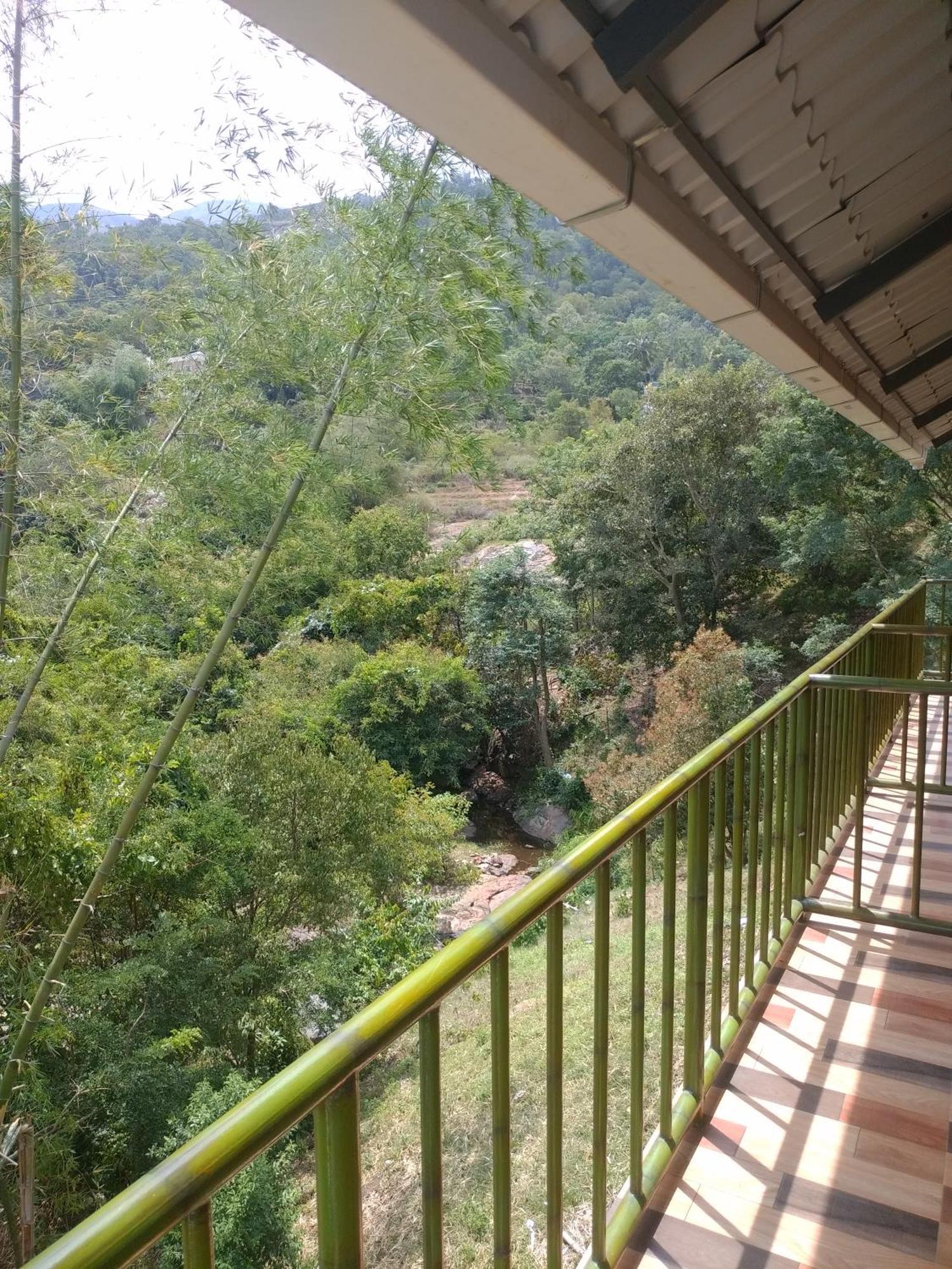 Don'S River Valley Jungle Resort Maraiyur Экстерьер фото